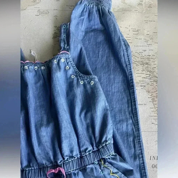 Mini Boden Embroidered Chambray
Jumpsuit /Overalls 11-12Y - Picture 2 of 5